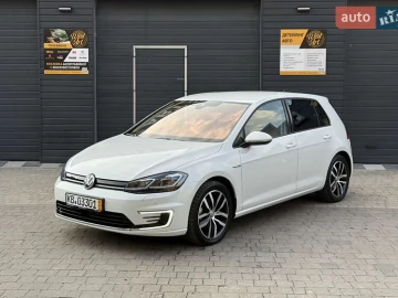 Авто Volkswagen E-Golf 2020 № 7737938