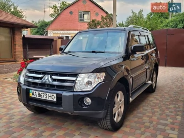 Авто Mitsubishi Pajero Wagon 2008 № 7737941