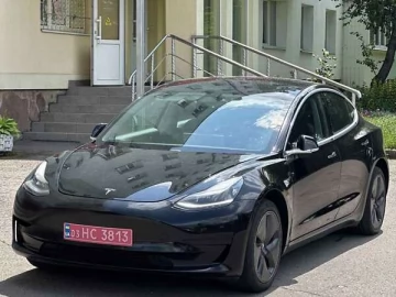 Авто Tesla Model 3 2020 № 7737942