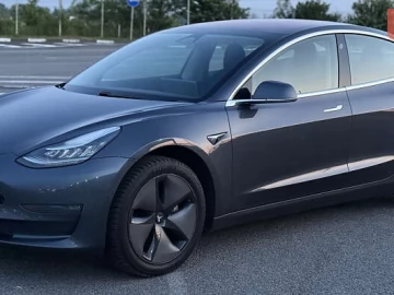 Авто Tesla Model 3 2018 № 7737956