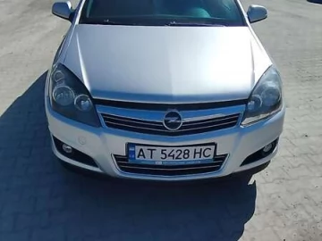 Авто Opel Astra 2013 № 7737987