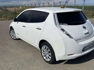 Авто Nissan Leaf 2013 № 7737994