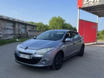 Авто Renault Megane 2010 № 7737999