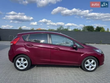 Авто Ford Fiesta 2011 № 7738019