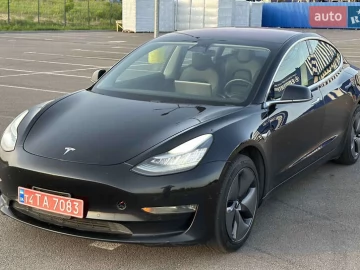 Авто Tesla Model 3 2018 № 7738112