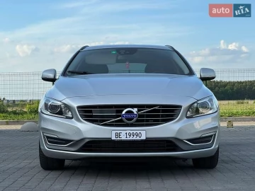 Авто Volvo V60 2013 № 7738122