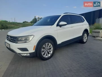 Авто Volkswagen Tiguan 2017 № 7738131