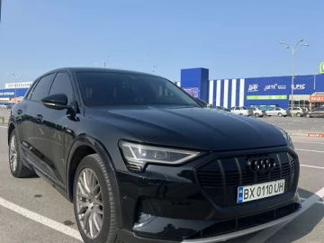 Авто Audi E-Tron 2020 № 7738160