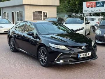 Авто Toyota Camry 2023 № 7738181