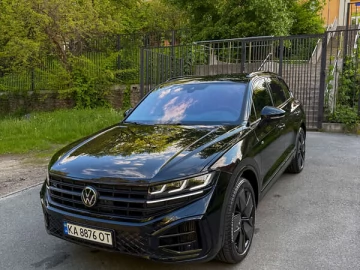 Авто Volkswagen Touareg 2024 № 7738198