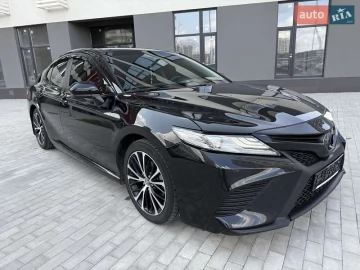 Авто Toyota Camry 2020 № 7738462