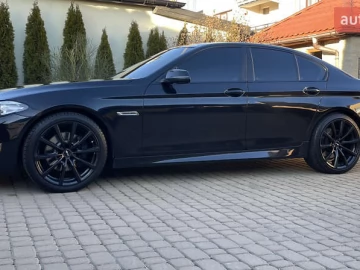 Авто BMW 5 Series 2014 № 7738619