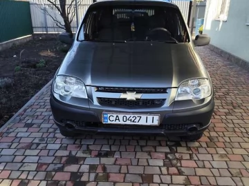 Авто Chevrolet Niva 2010 № 7738645