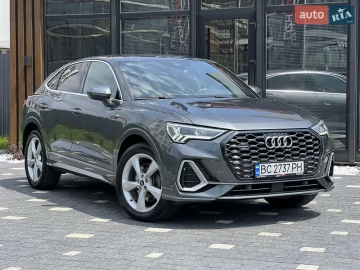 Авто Audi Q3 2020 № 7738727