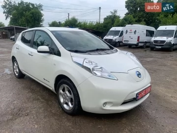 Авто Nissan Leaf 2015 № 7738869