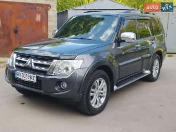 Авто Mitsubishi Pajero Wagon 2012 № 7738895