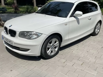 Авто BMW 1 Series 2010 № 7738994