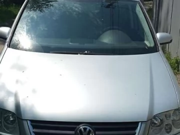 Авто Volkswagen Touran 2006 № 7739082