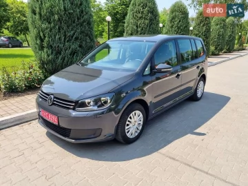 Авто Volkswagen Touran 2015 № 7739110