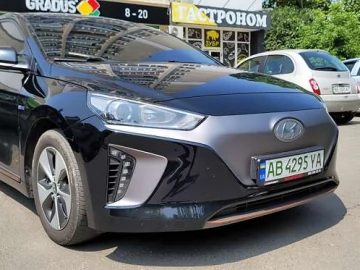 Авто Hyundai Ioniq 2018 № 7739117