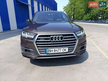 Авто Audi Q7 2016 № 7739140