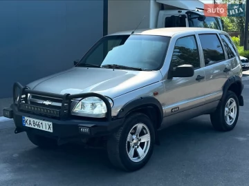 Авто Chevrolet Niva 2008 № 7739178