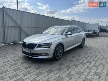 Авто Skoda Superb 2017 № 7739373