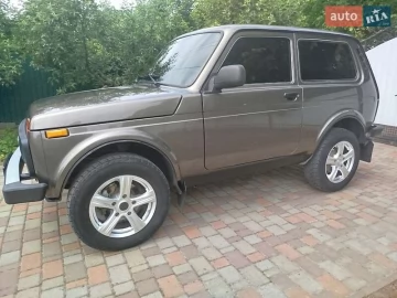 Авто ВАЗ 21214 4X4 2017 № 7739630