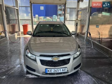 Авто Chevrolet Cruze 2014 № 7739635