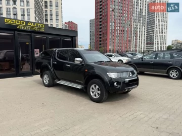 Авто Mitsubishi L 200 2009 № 7739790