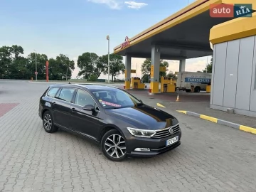 Авто Volkswagen Passat 2018 № 7739977