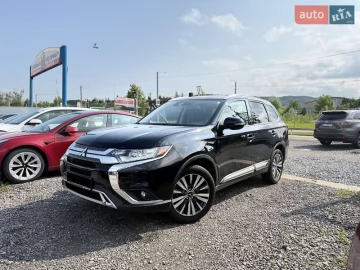 Авто Mitsubishi Outlander 2020 № 7740152