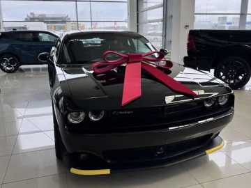 Авто Dodge Challenger 2023 № 7740184