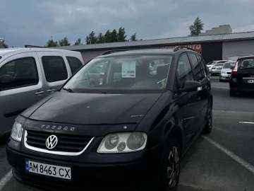 Авто Volkswagen Touran 2006 № 7740213