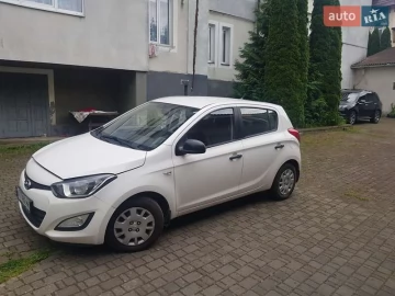 Авто Hyundai I20 2013 № 7740216
