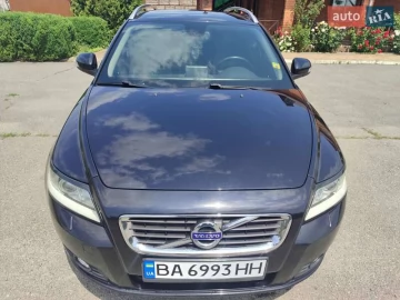 Авто Volvo V50 2011 № 7740233