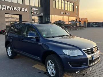 Авто Volkswagen Touareg 2008 № 7740254
