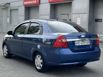 Авто Chevrolet Aveo 2008 № 7740330