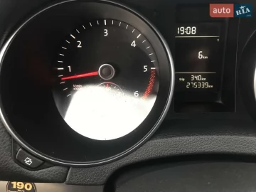 Авто Volkswagen Golf 2010 № 7740345