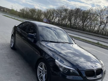 Авто BMW 5 Series 2005 № 7740363