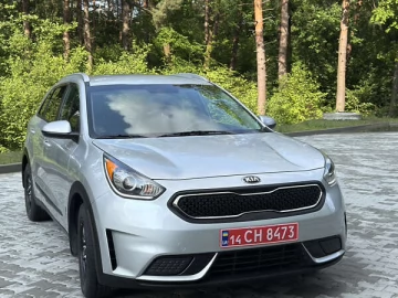 Авто KIA Niro 2017 № 7740406