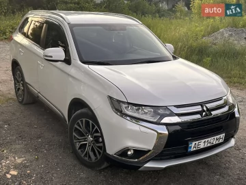 Авто Mitsubishi Outlander 2016 № 7740417
