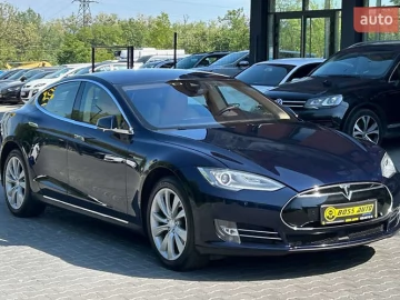 Авто Tesla Model S 2015 № 7740421