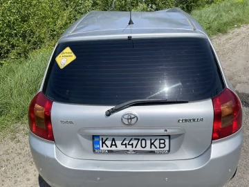 Авто Toyota Corolla 2004 № 7740445