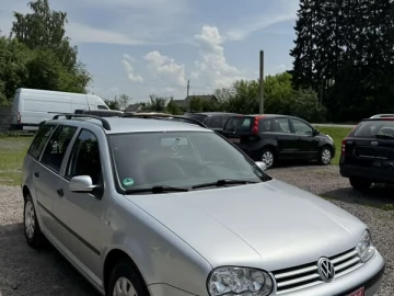 Авто Volkswagen Golf 2000 № 7740481