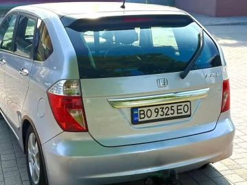 Авто Honda Fr-V 2005 № 7740486