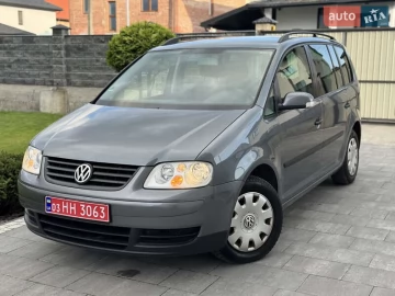 Авто Volkswagen Touran 2004 № 7740495