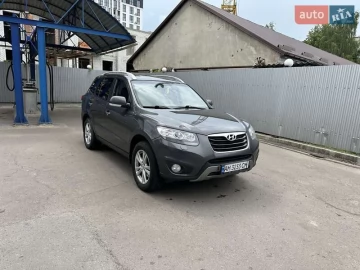 Авто Hyundai Santa Fe 2011 № 7740558