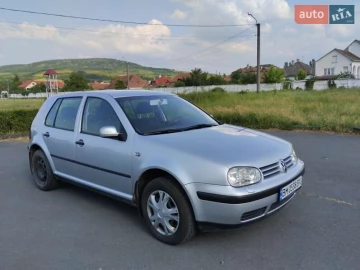 Авто Volkswagen Golf 2000 № 7740660