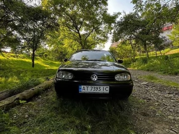 Авто Volkswagen Golf 2000 № 7740678